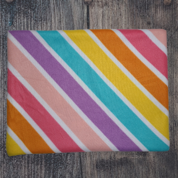 https://howlingmadcreations.com/wp-content/uploads/2023/12/rainbow-sherbet-stripe-oopabed-self-heating-pet-bed.png